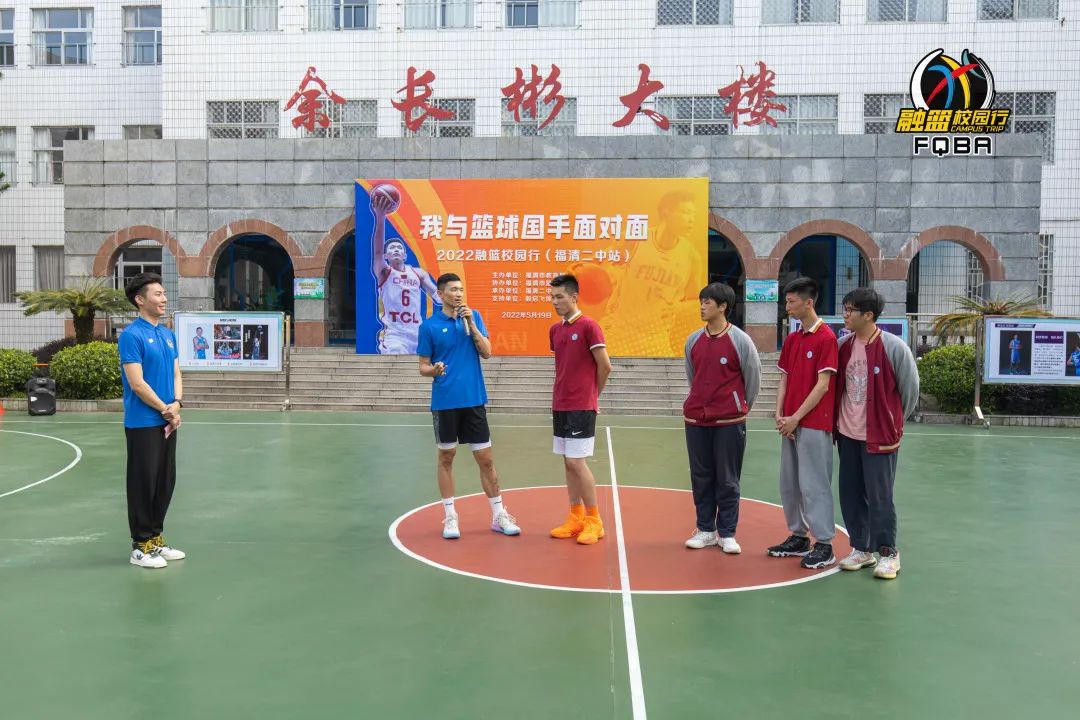 如何利用智能篮板实现个性化篮球训练_0